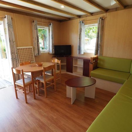 Camping Le Sorlut Cozes Exterior foto