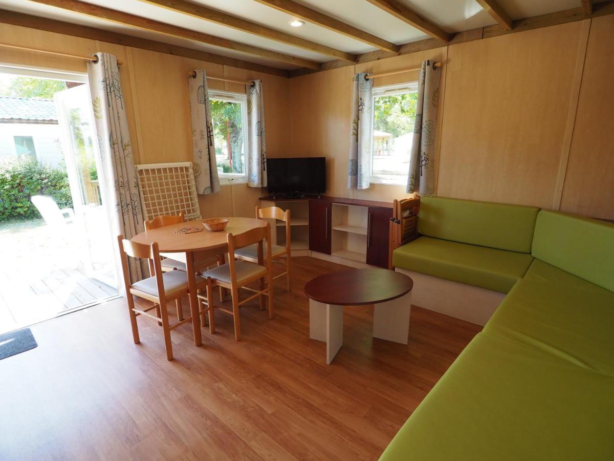 Camping Le Sorlut Cozes Exterior foto