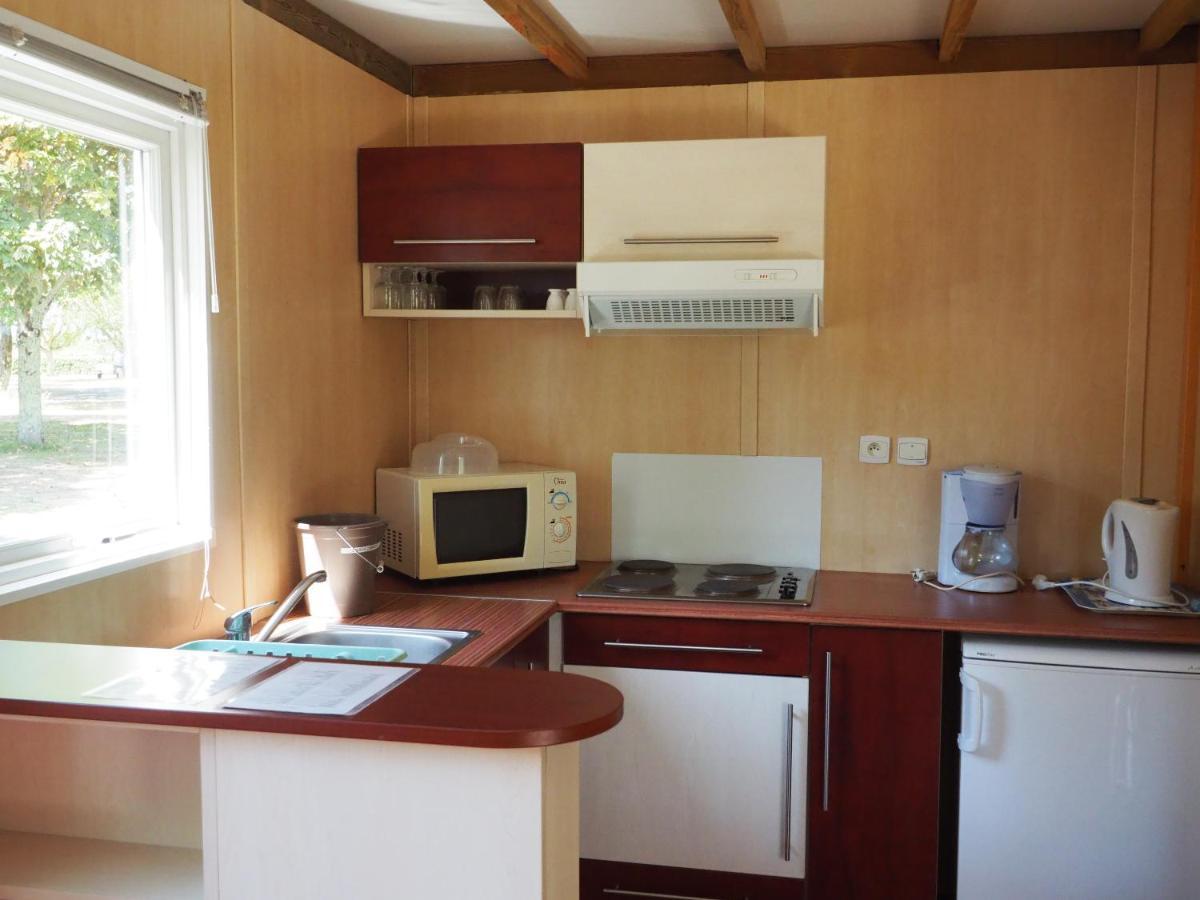 Camping Le Sorlut Cozes Exterior foto